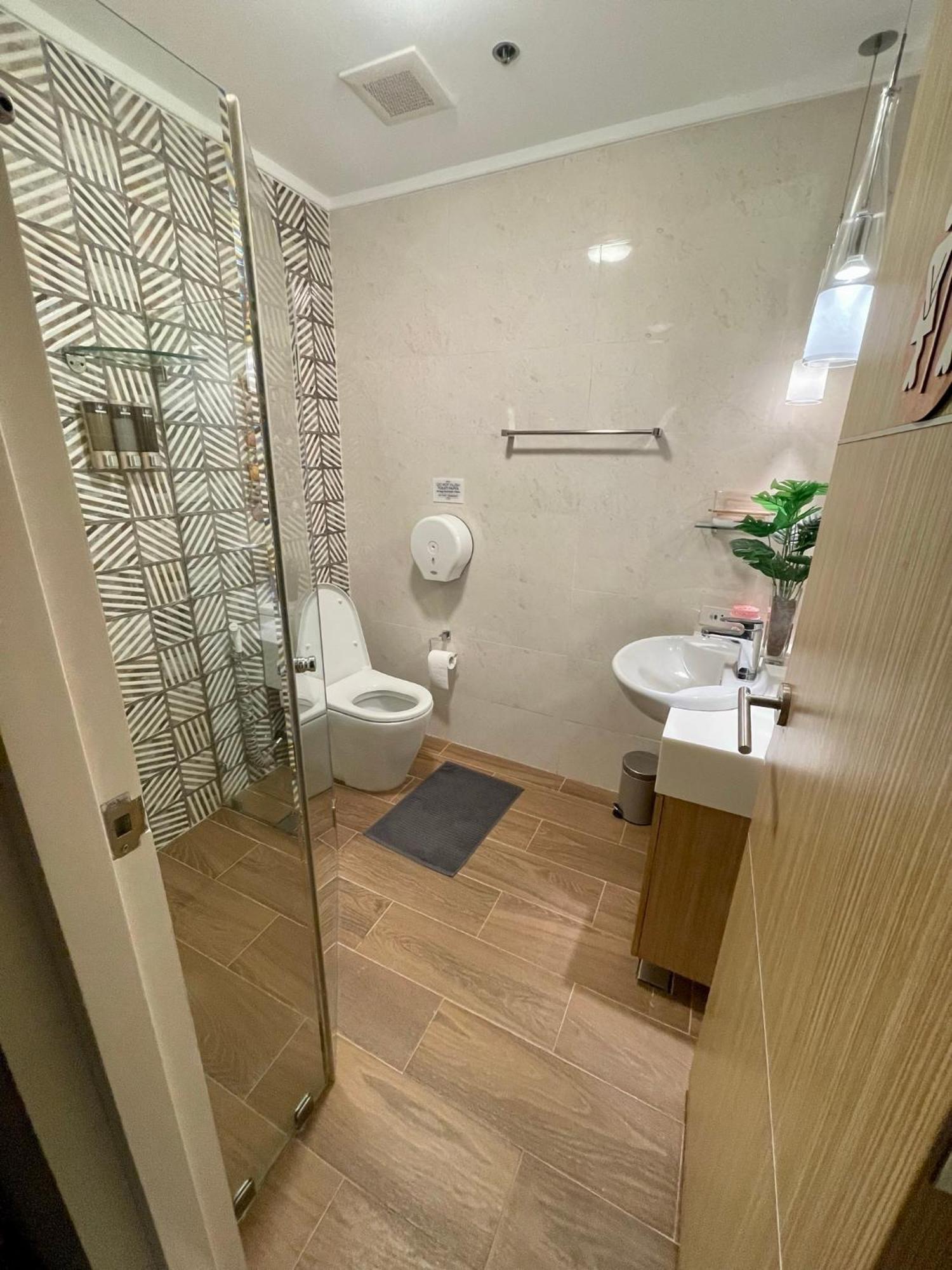 נסוגבו Pico De Loro 2 Bd Garden Loft With Lagoon View מראה חיצוני תמונה